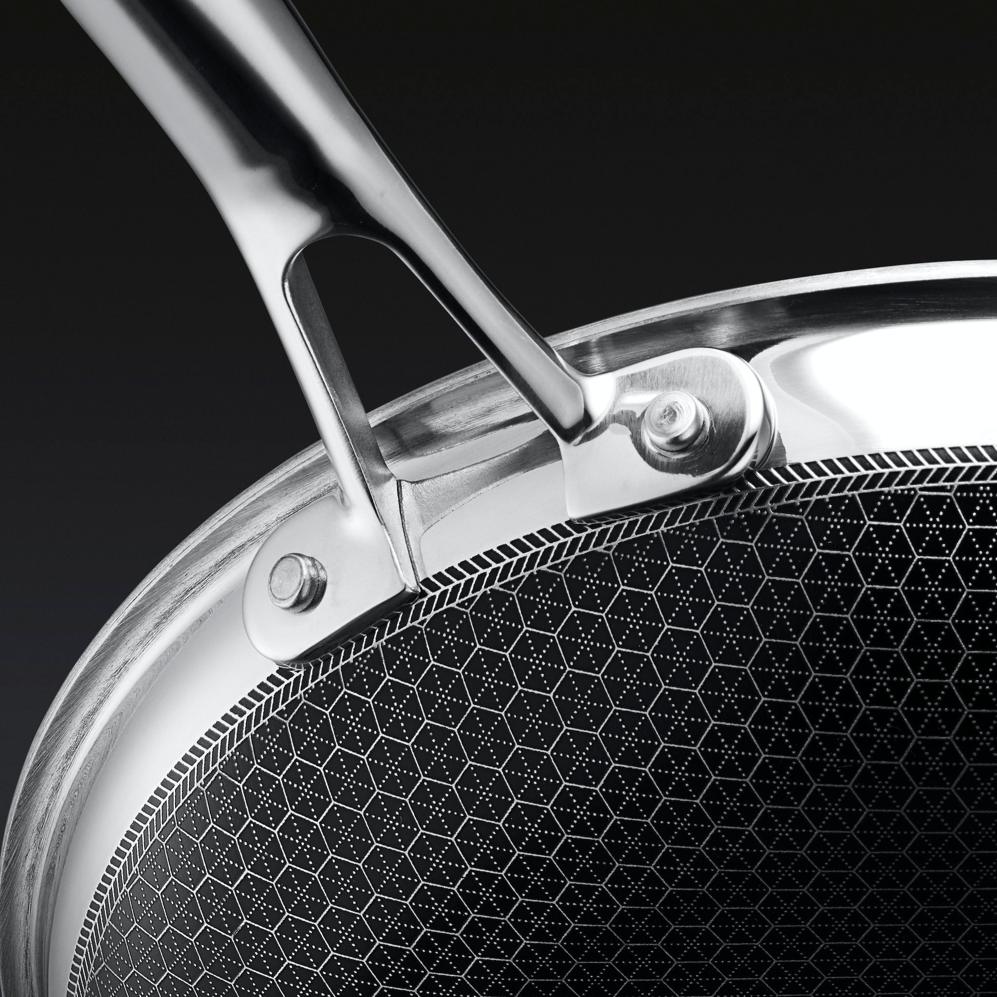 Hybrid Fry Pan with Lid, 12"